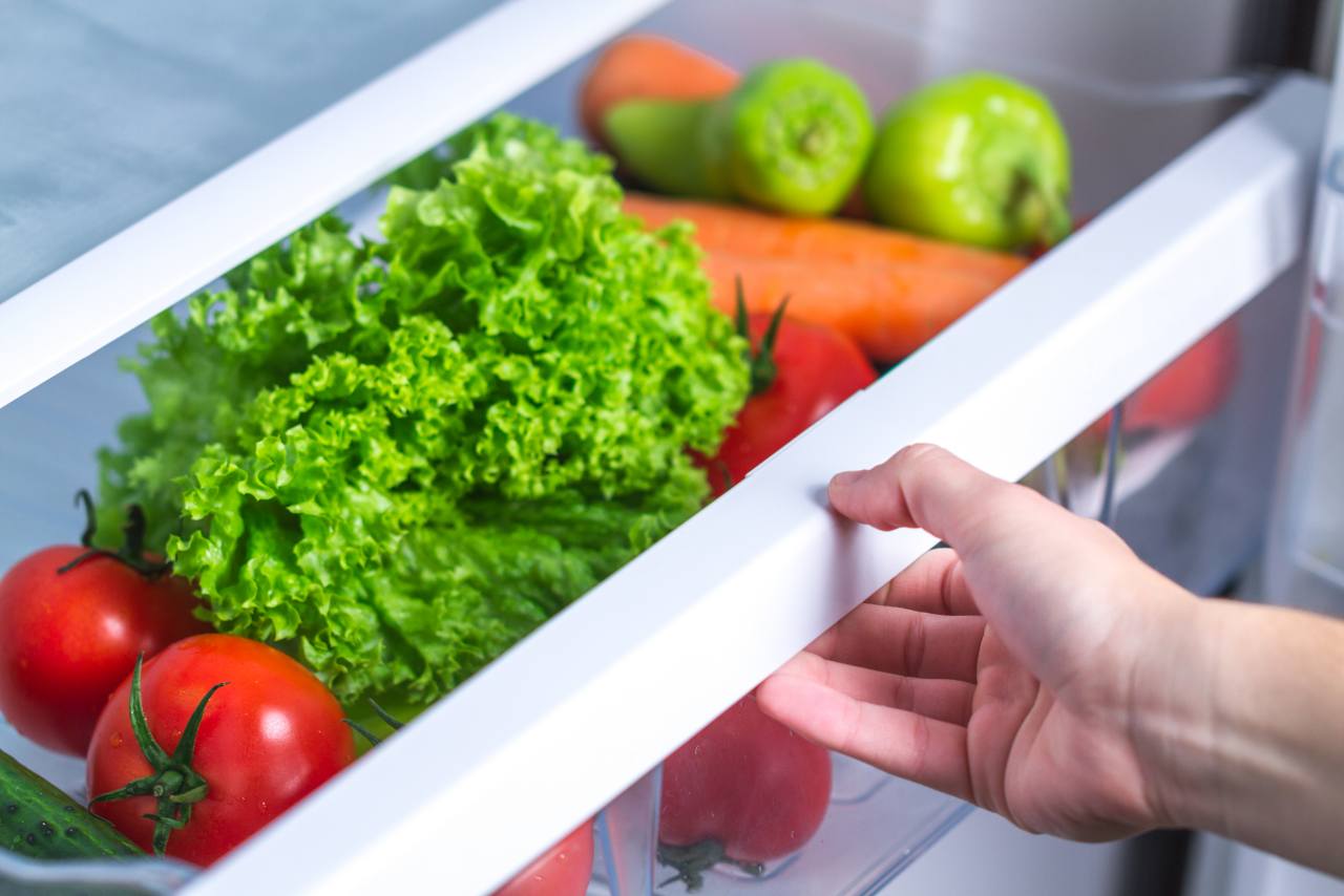 Cara Menyimpan Sayur di Kulkas