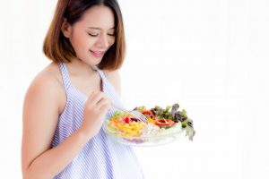 Jangan Sembarangan, Ini Jadwal Makan Diet Ibu Menyusui