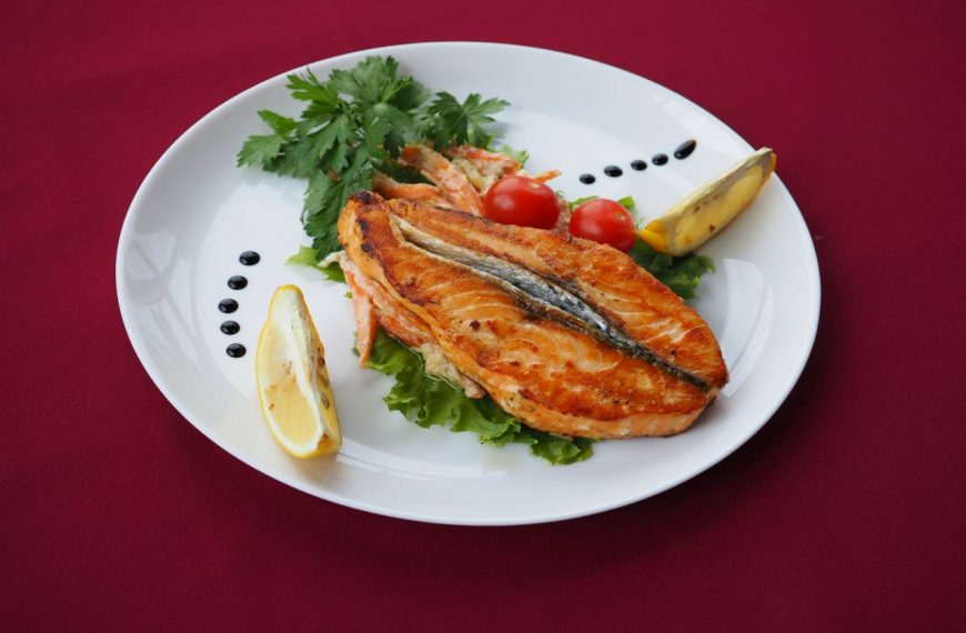 Menu Makan Malam Untuk Diet Ini Bantu Turunkan Berat Badan