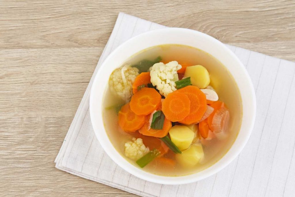 Resep Sayur Sop Bening Enak dan Gurih, Cocok Saat Tubuh Kurang Fit