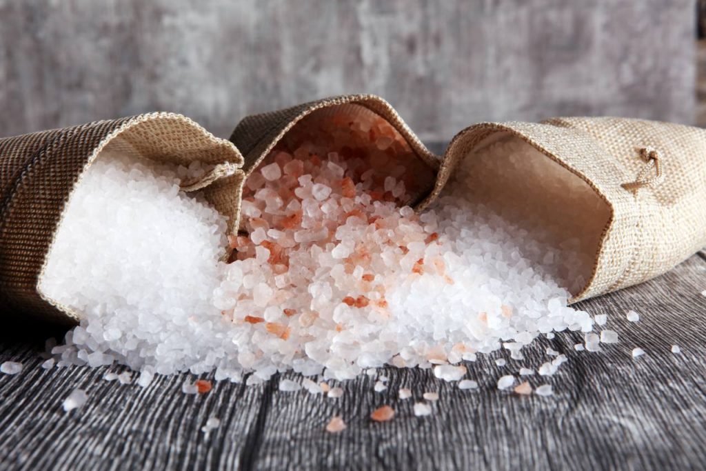 Kenali Perbedaan Sea Salt dan Garam Himalaya