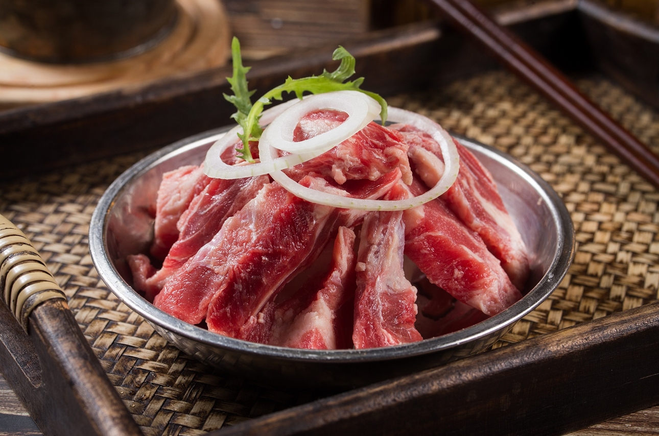 Mengenal 6 Perbedaan Dasar Dua Masakan Ikonik Jepang : Yakiniku vs Teriyaki