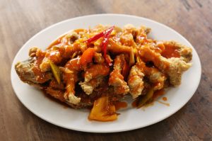 Lezatnya Hidangan Ikan Asam Manis, Simak Resep dan Cara Buatnya!