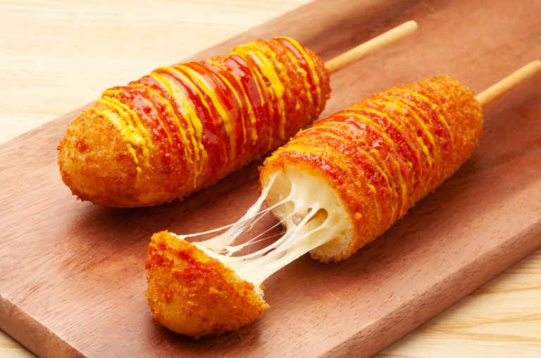 Cara Membuat Resep Corn Dog Mozarella Ala Barat Anti Gagal!