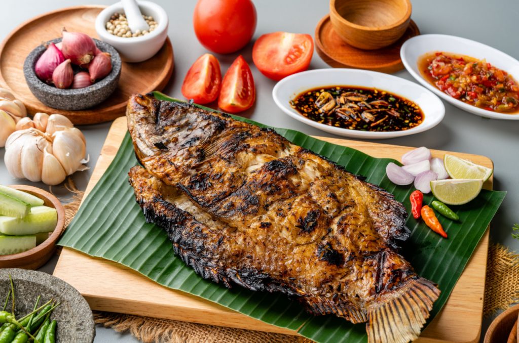 ikan asar makanan khas daerah maluku