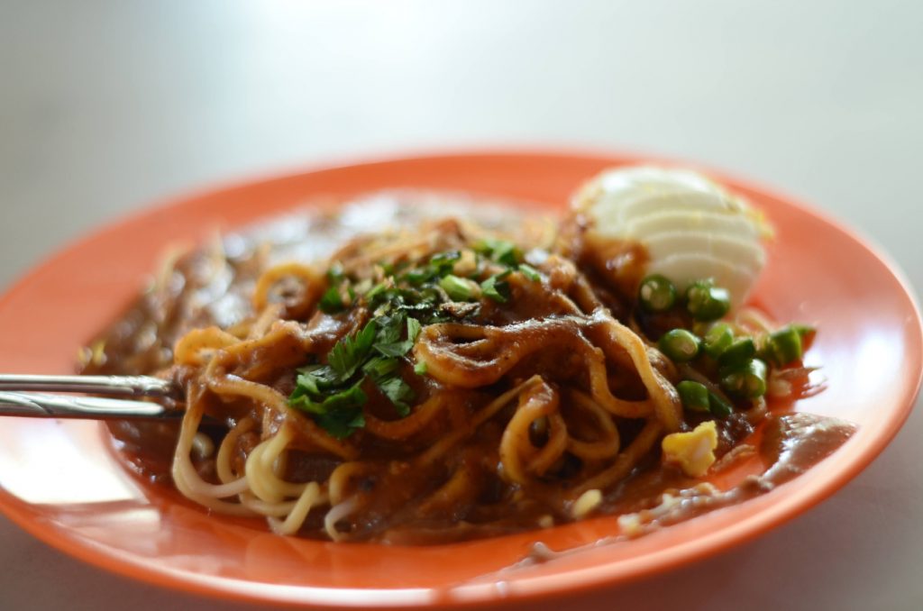 mie lendir makanan khas daerah kepulauan riau